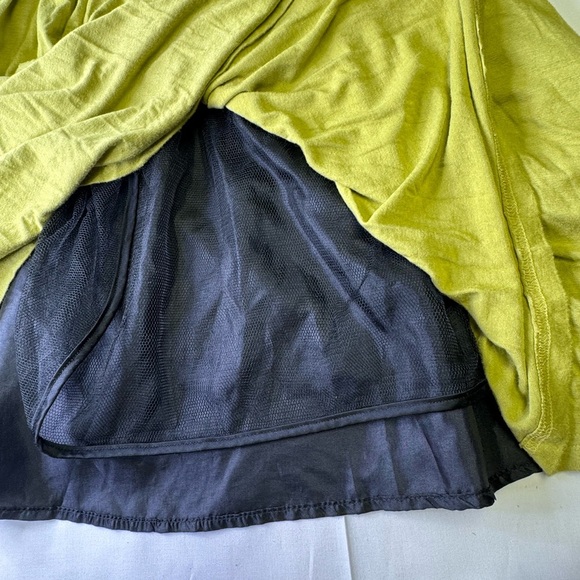 Twelve by Twelve Green Fit and Flare Mini Dress with Cuffed Long Sleeves - Picture 7 of 8